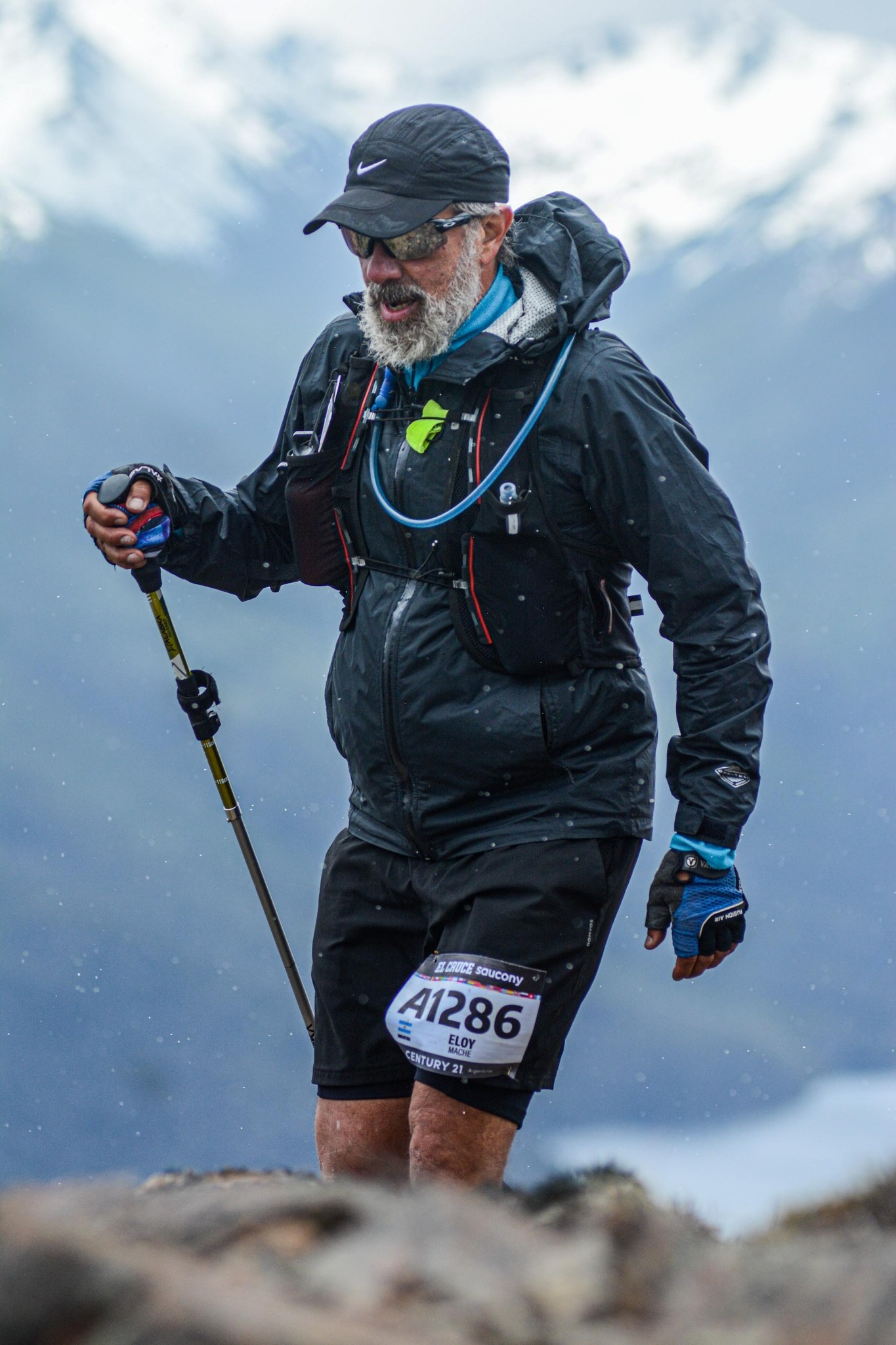 Eloy participando de una carrera de montaña